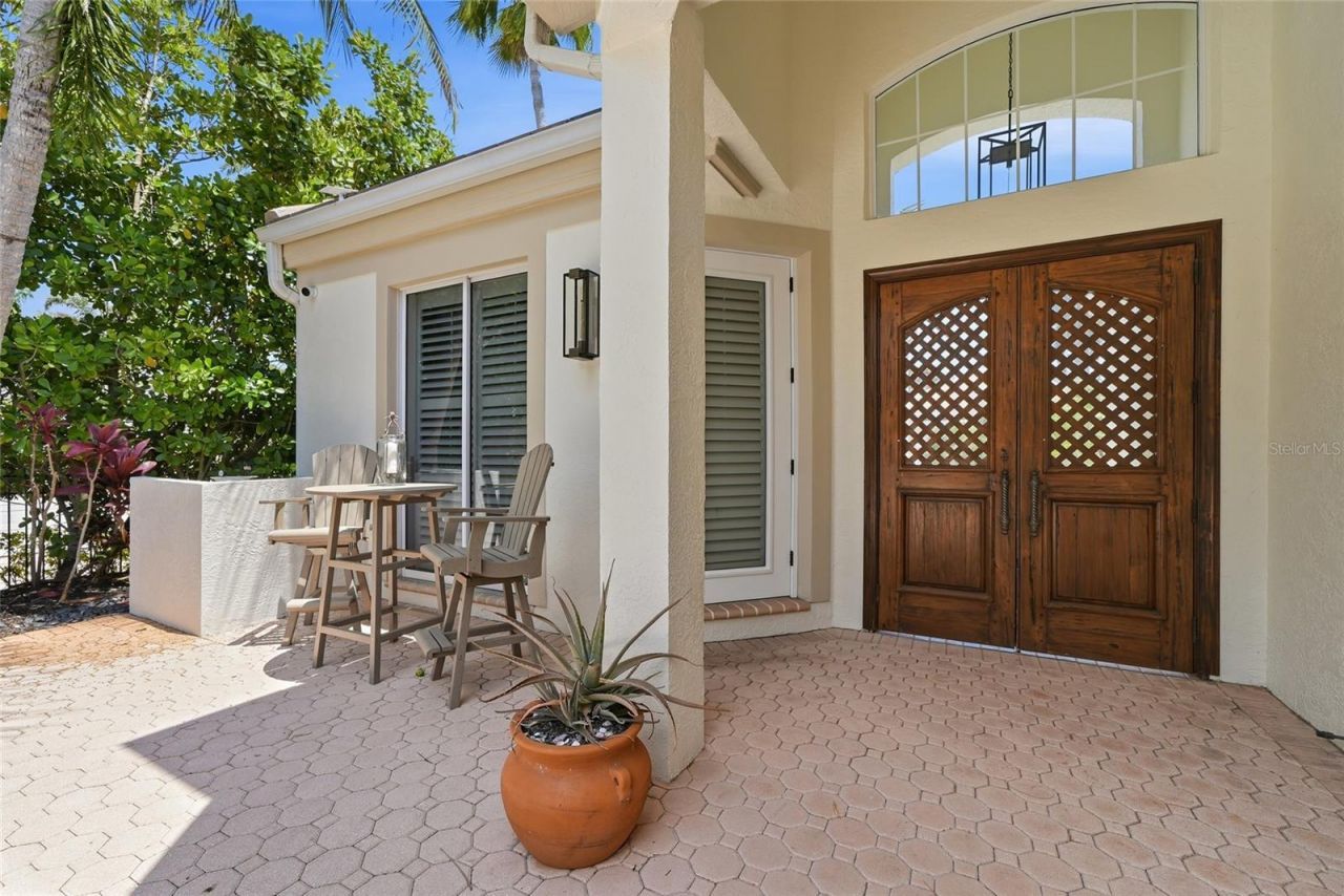 3526 Fair Oaks Lane, Longboat Key, FL 34228 Photo