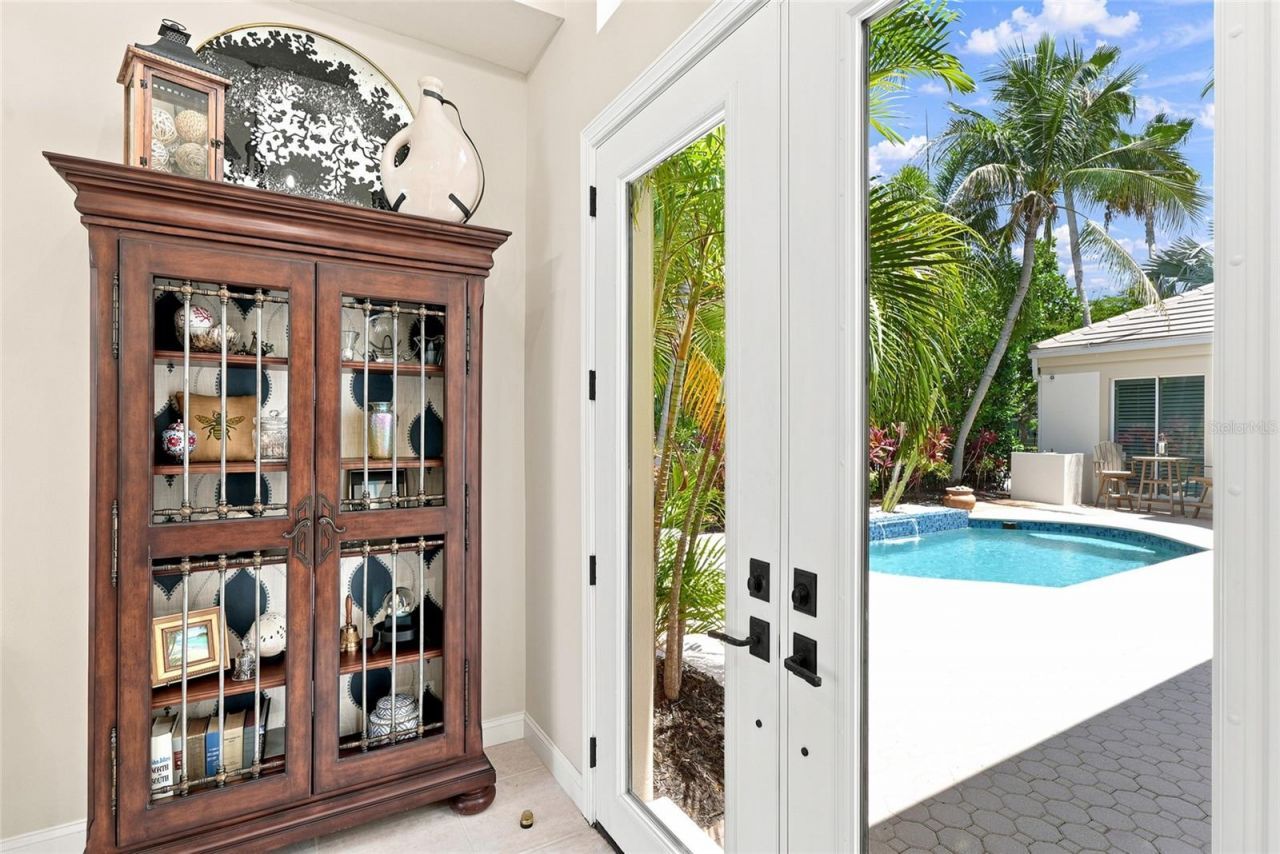 3526 Fair Oaks Lane, Longboat Key, FL 34228 Photo