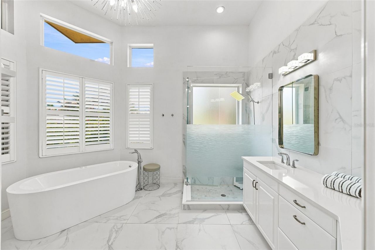 3526 Fair Oaks Lane, Longboat Key, FL 34228 Photo