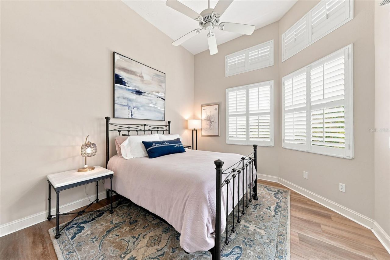 3526 Fair Oaks Lane, Longboat Key, FL 34228 Photo