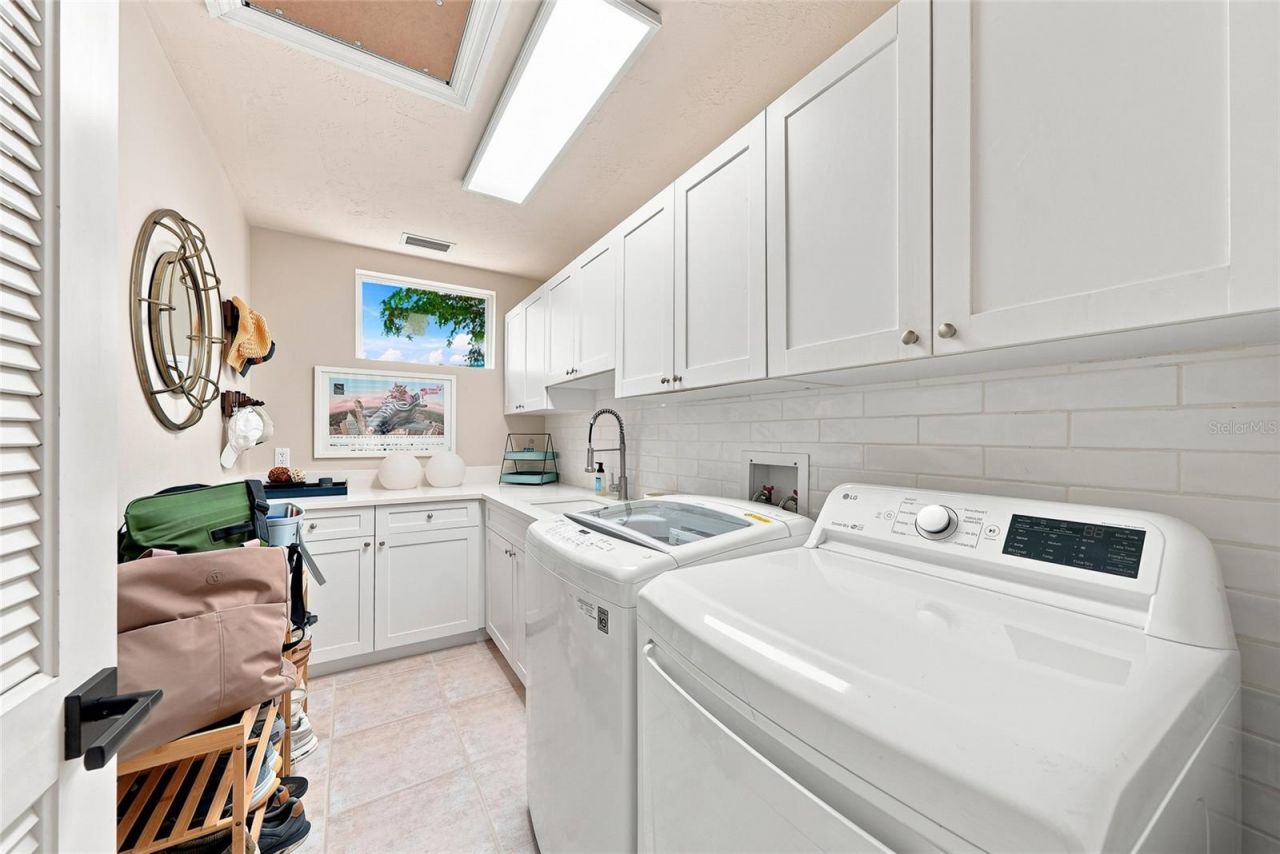 3526 Fair Oaks Lane, Longboat Key, FL 34228 Photo