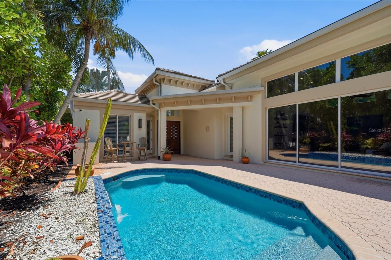 3526 Fair Oaks Lane, Longboat Key, FL 34228 Photo