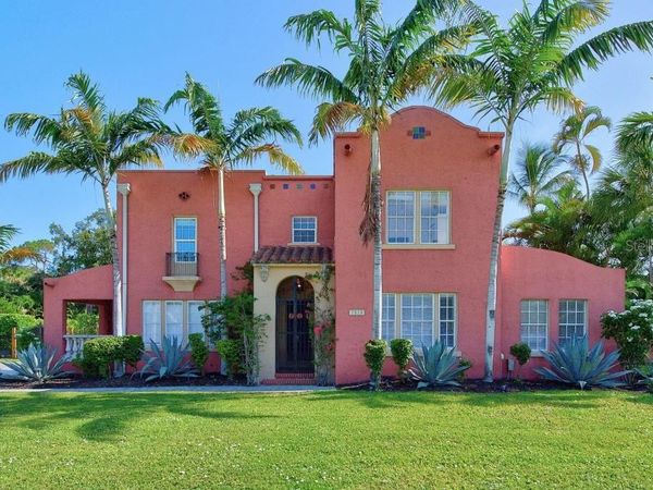 7810 SENRAB DRIVE , BRADENTON, FL 34209