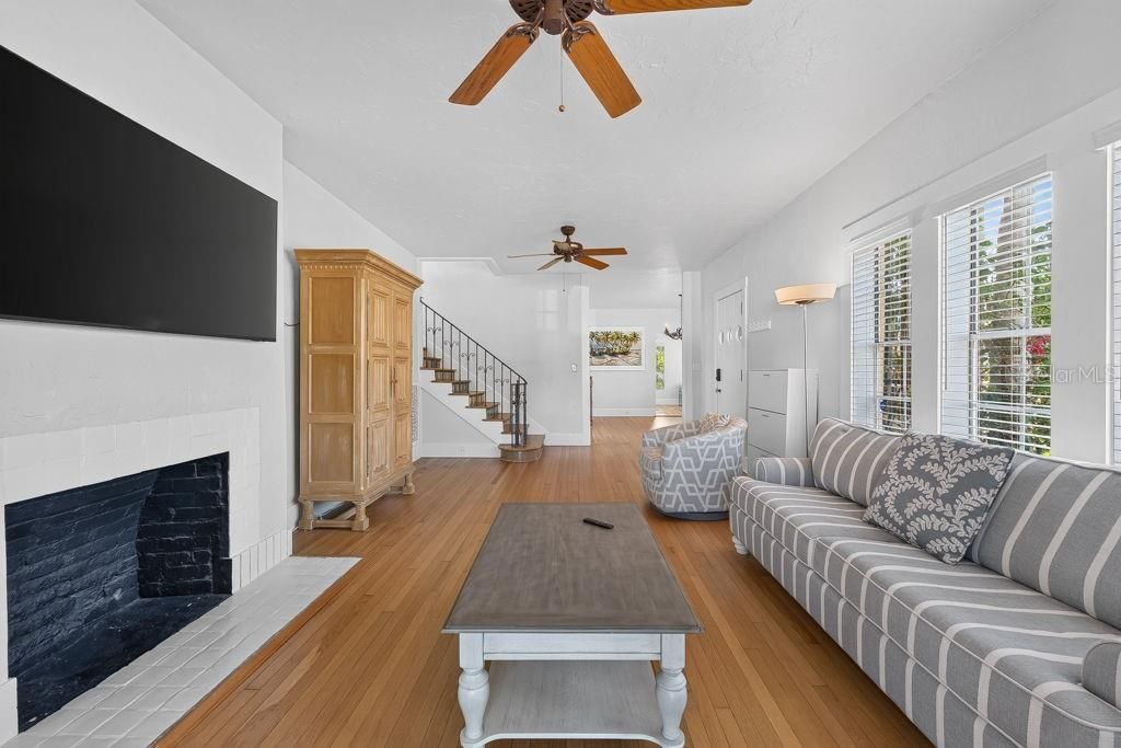 7810 Senrab Drive , Bradenton, FL 34209 Photo