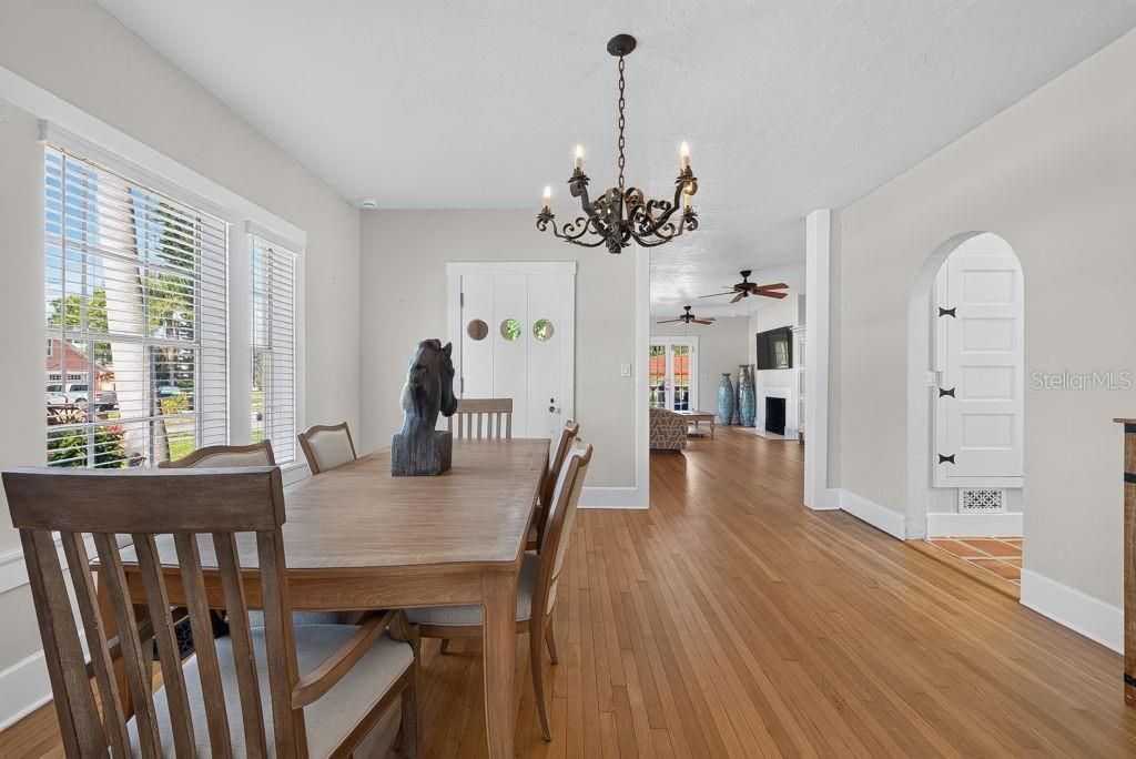 7810 Senrab Drive , Bradenton, FL 34209 Photo