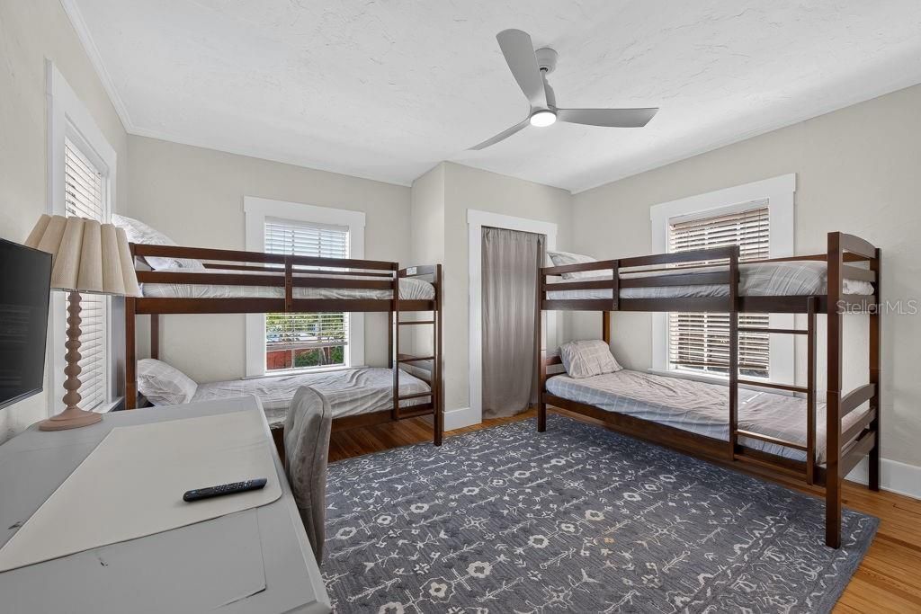 7810 Senrab Drive , Bradenton, FL 34209 Photo