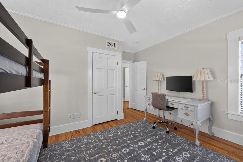 7810 Senrab Drive , Bradenton, FL 34209 Photo