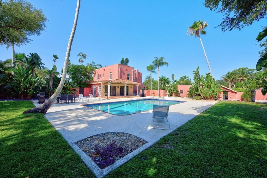 7810 Senrab Drive , Bradenton, FL 34209 Photo