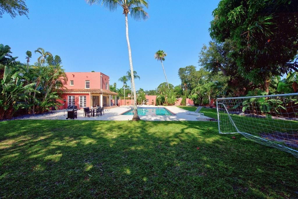 7810 Senrab Drive , Bradenton, FL 34209 Photo