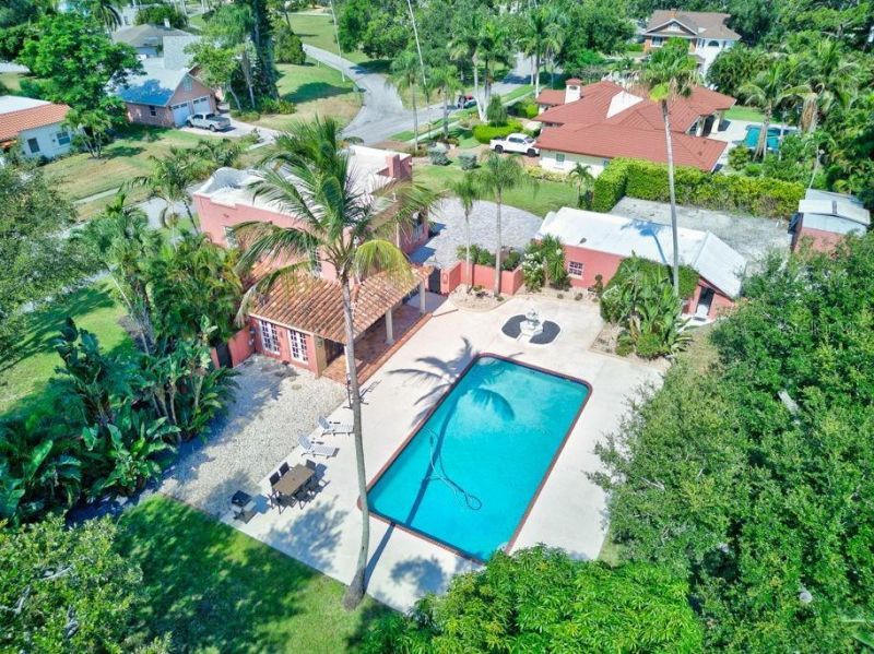 7810 Senrab Drive , Bradenton, FL 34209 Photo
