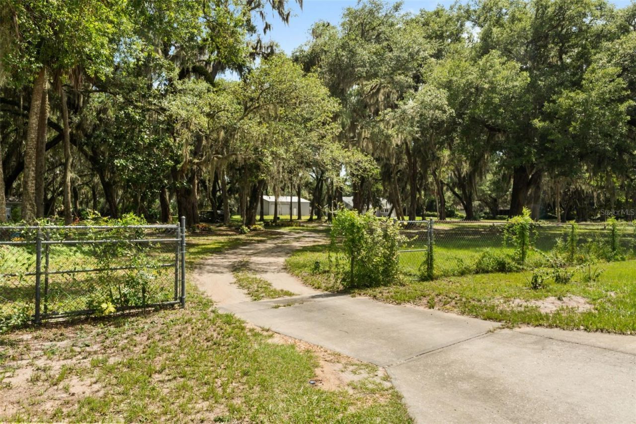 7938 Jacksons River Road , Leesburg, FL 34788 Photo