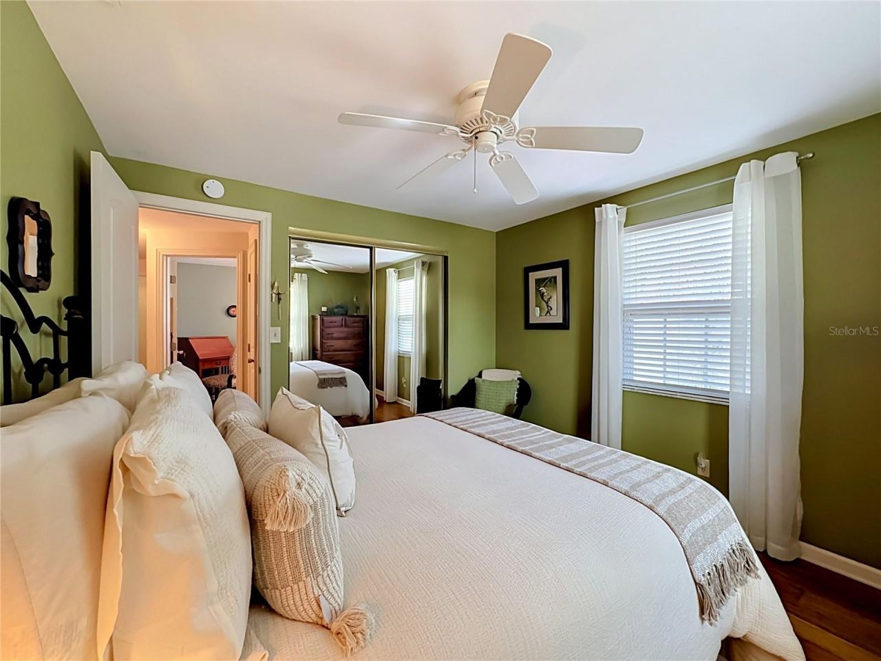 202 Peacock Lane, Unit A, Holmes Beach, FL 34217 Photo