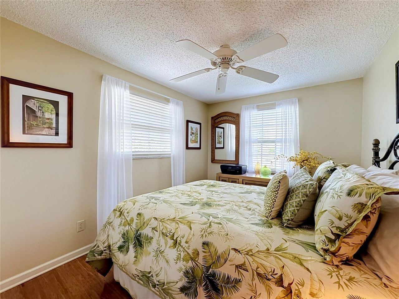 202 Peacock Lane, Unit A, Holmes Beach, FL 34217 Photo