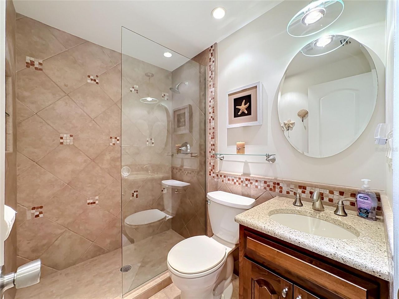 202 Peacock Lane, Unit A, Holmes Beach, FL 34217 Photo