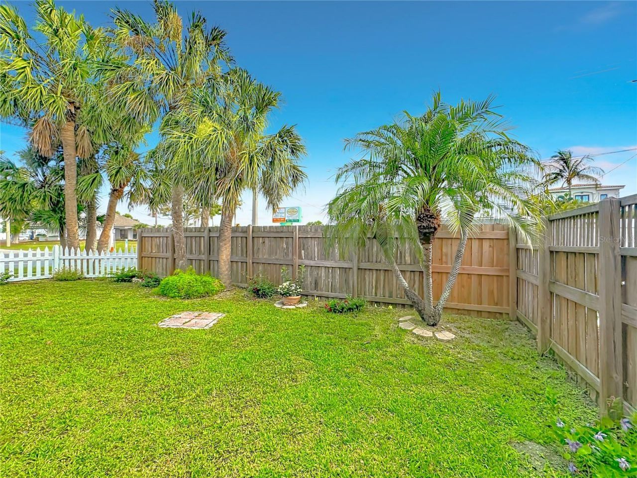 202 Peacock Lane, Unit A, Holmes Beach, FL 34217 Photo