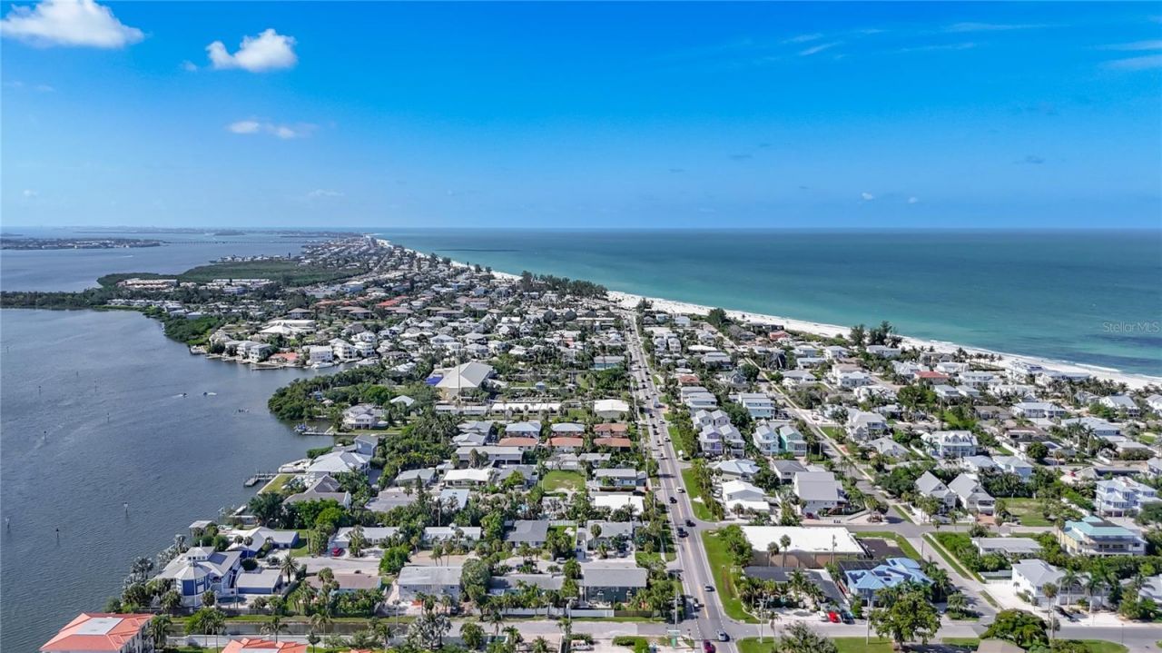 202 Peacock Lane, Unit A, Holmes Beach, FL 34217 Photo