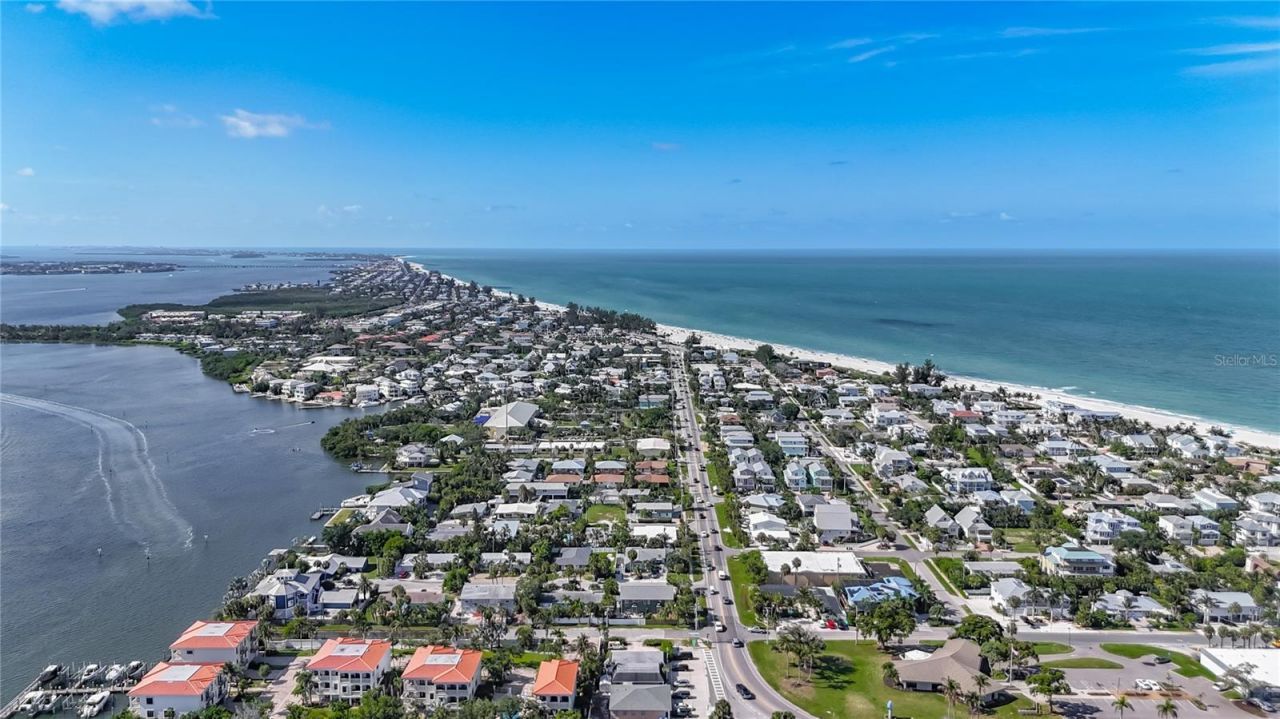 202 Peacock Lane, Unit A, Holmes Beach, FL 34217 Photo