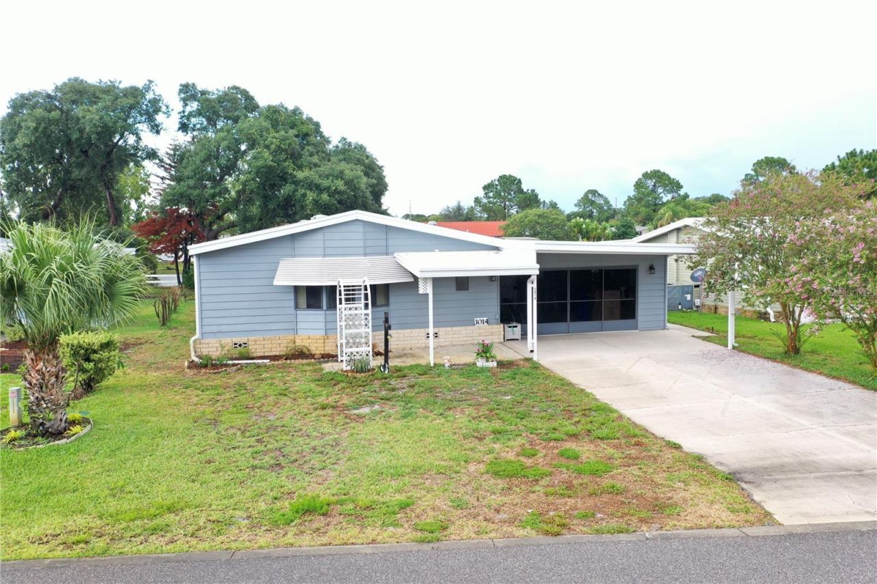 3014 Rainbow Road , Tavares, FL 32778 Photo
