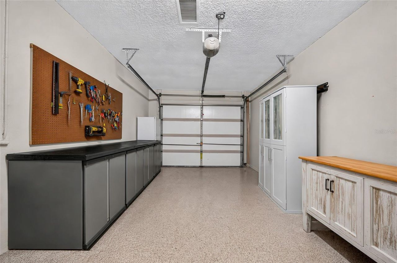 1253 Fleetwood Drive Nw, Port Charlotte, FL 33948 Photo