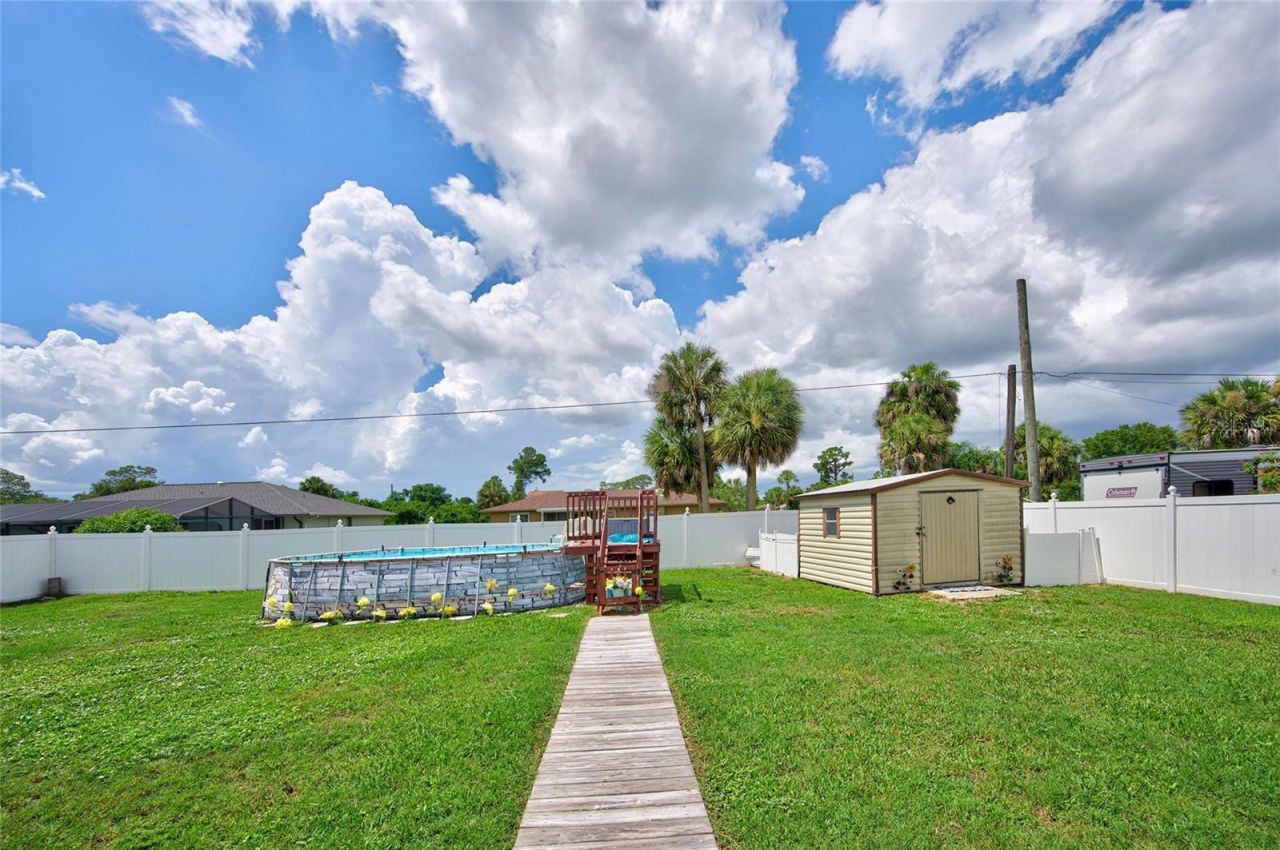 1253 Fleetwood Drive Nw, Port Charlotte, FL 33948 Photo