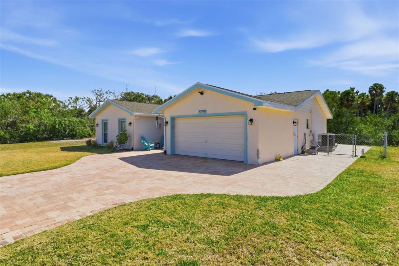 5728 Seabreeze Drive, Port Richey, FL 34668 Photo
