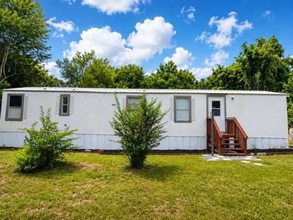 24325 SW 46TH AVENUE , NEWBERRY, FL 32669