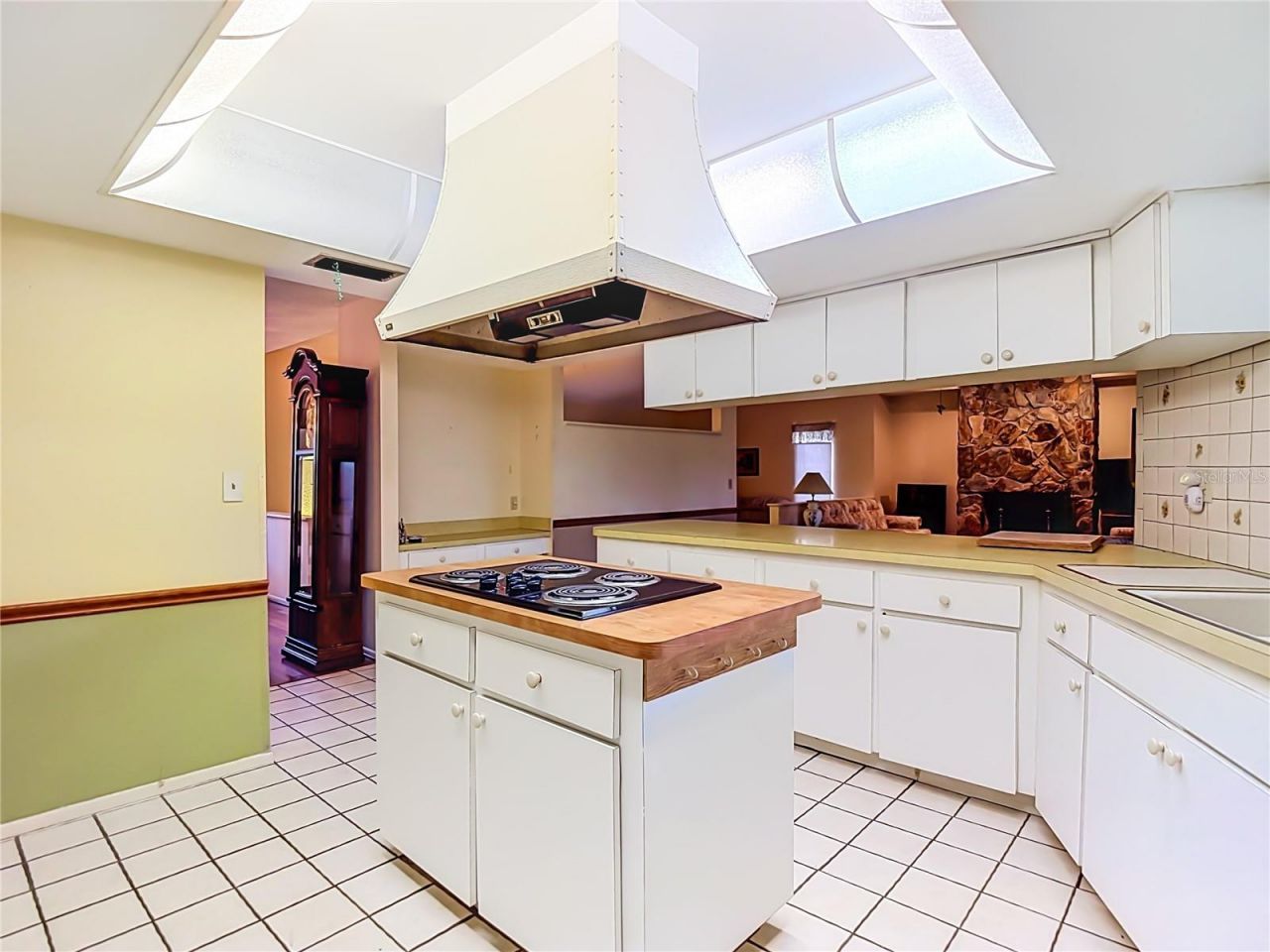 10050 Deer Lane , New Port Richey, FL 34654 Photo