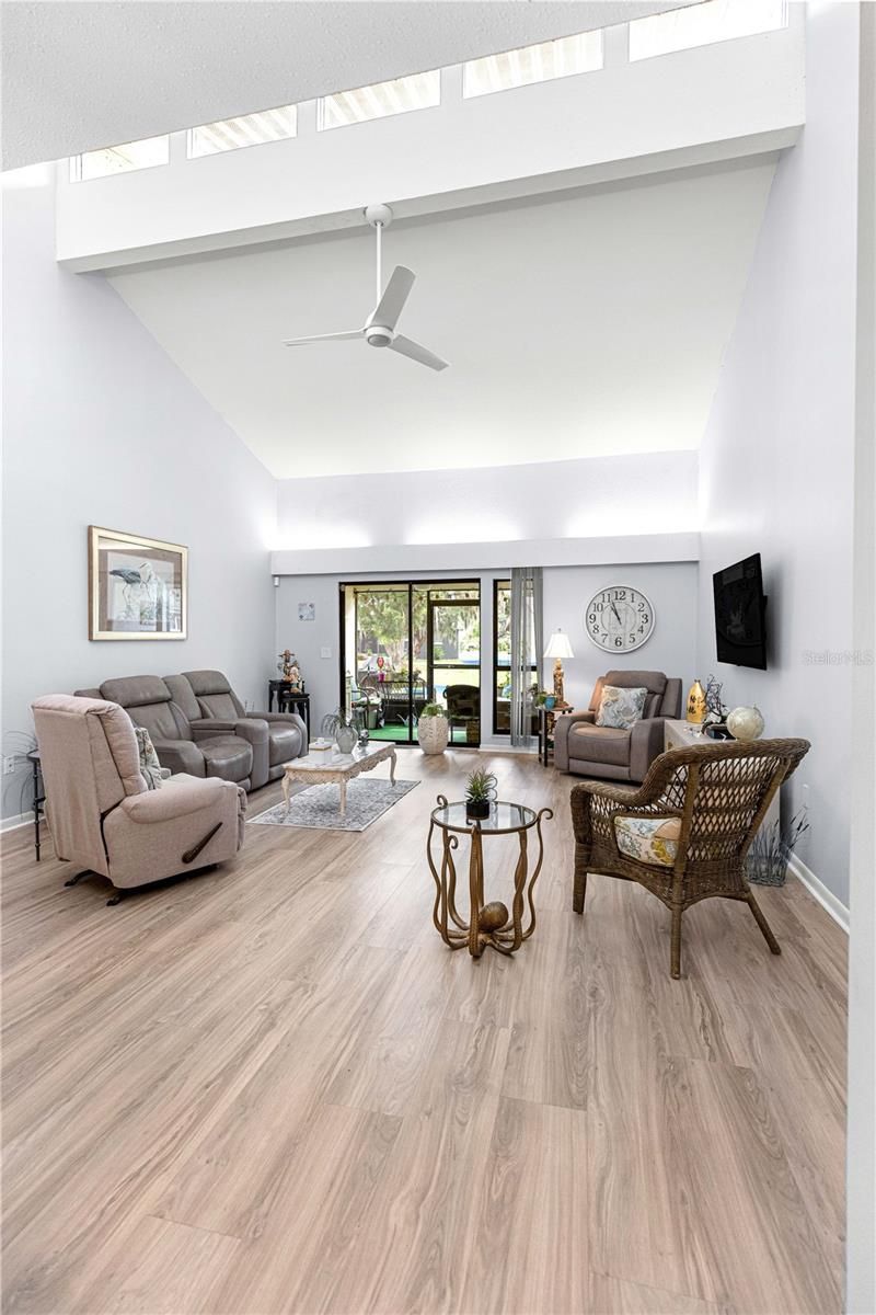 2226 Cypress Cove Drive, Unit 2226, Tavares, FL 32778 Photo