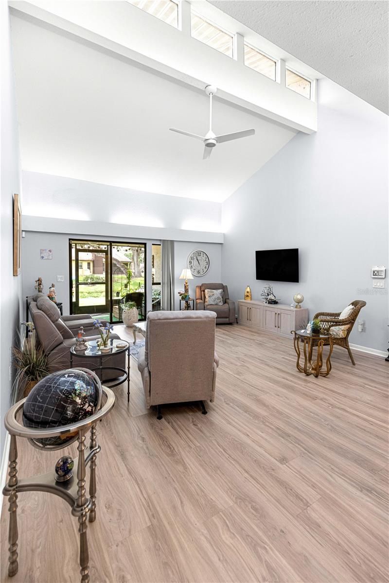 2226 Cypress Cove Drive, Unit 2226, Tavares, FL 32778 Photo