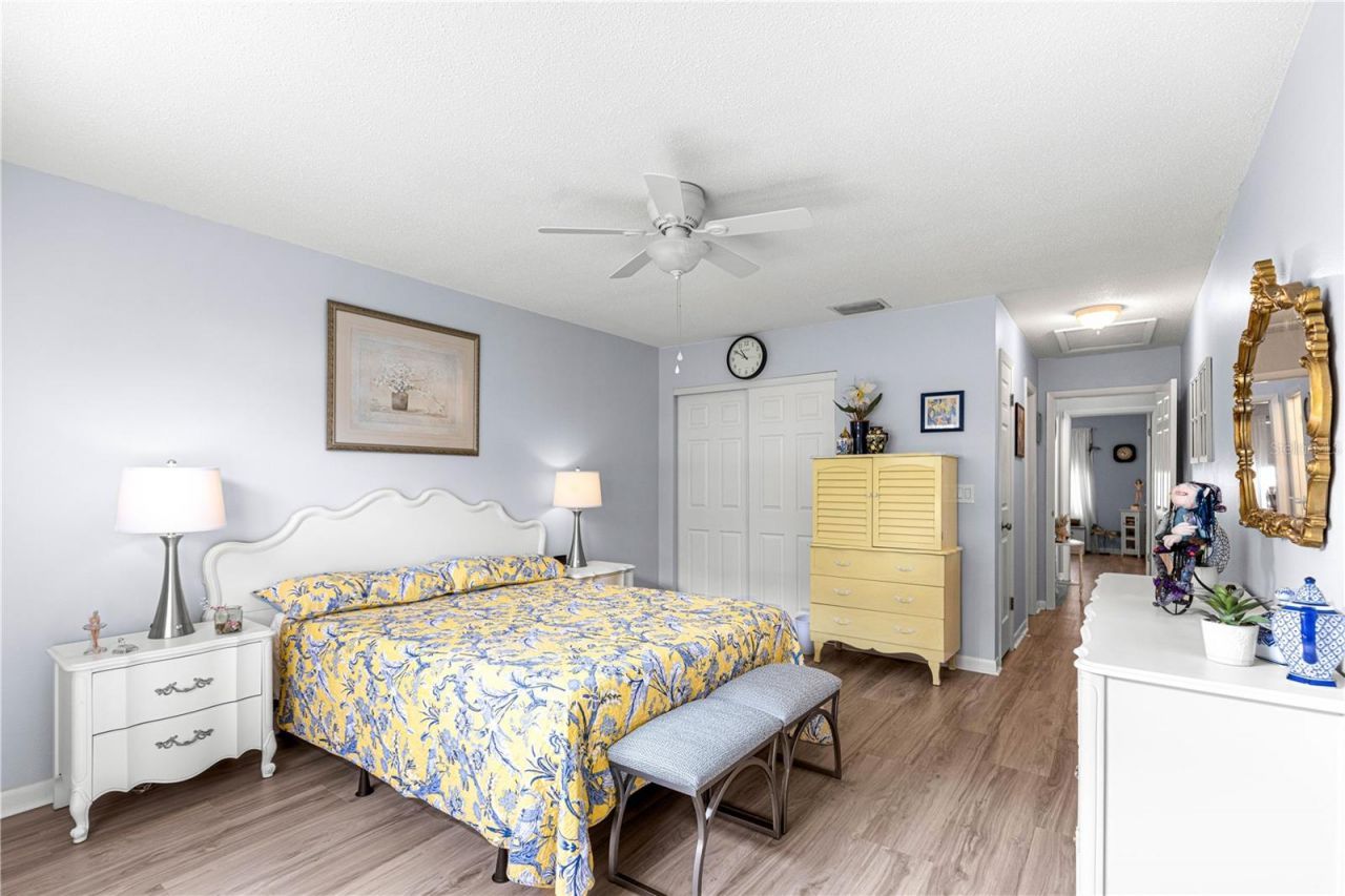 2226 Cypress Cove Drive, Unit 2226, Tavares, FL 32778 Photo