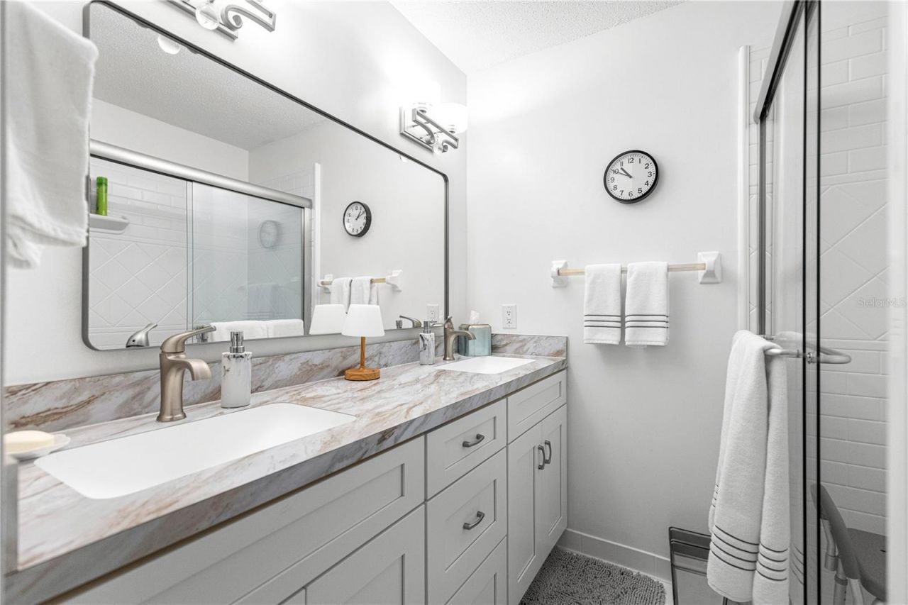 2226 Cypress Cove Drive, Unit 2226, Tavares, FL 32778 Photo