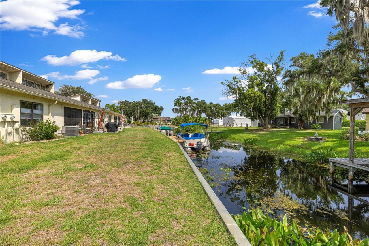 2226 Cypress Cove Drive, Unit 2226, Tavares, FL 32778 Photo