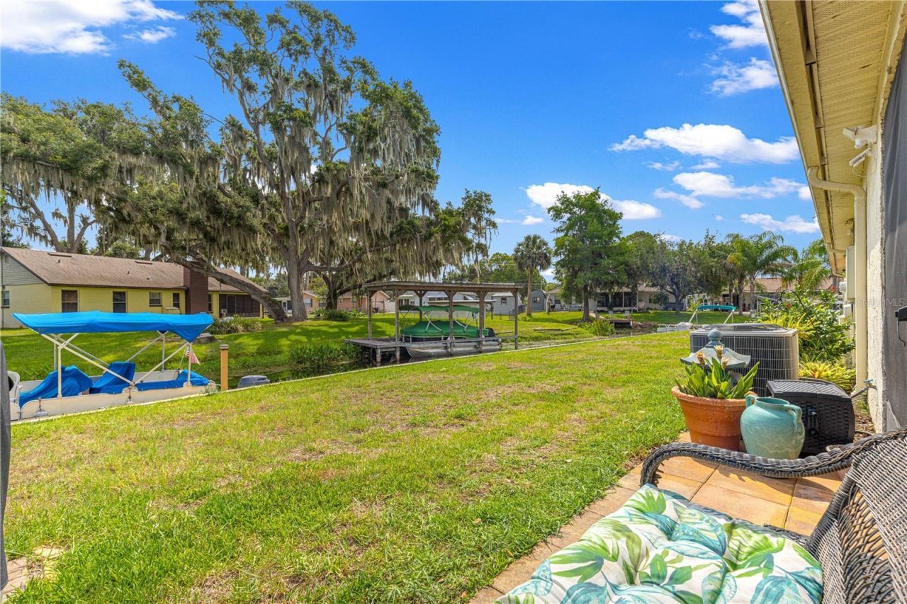 2226 Cypress Cove Drive, Unit 2226, Tavares, FL 32778 Photo