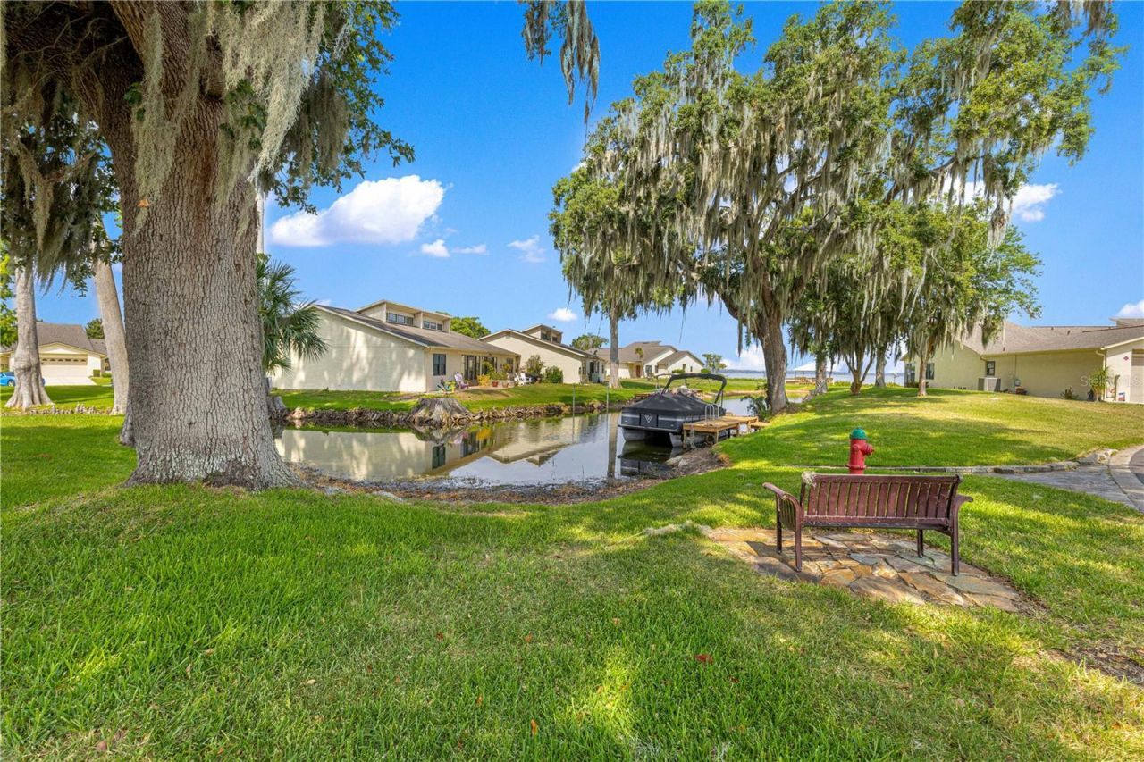 2226 Cypress Cove Drive, Unit 2226, Tavares, FL 32778 Photo