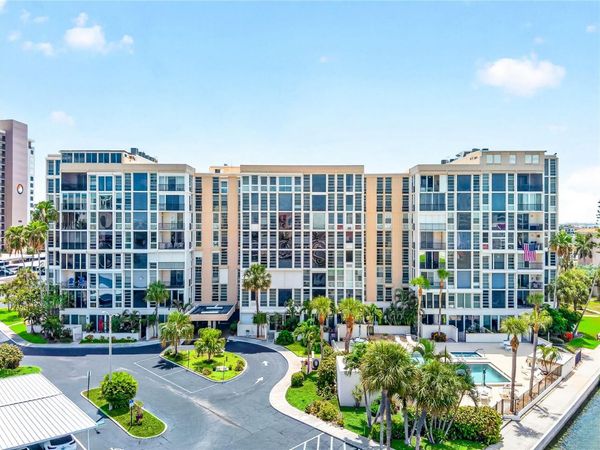 7400 SUN ISLAND DRIVE S, Unit 203, SOUTH PASADENA, FL 33707