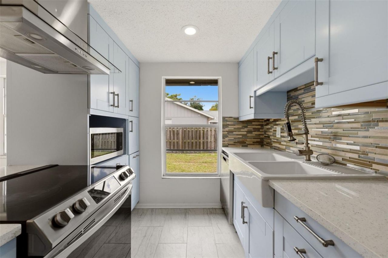 4731 Atlantic Avenue, Sarasota, FL 34233 Photo