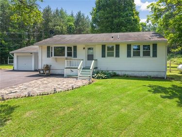 752 State Route 146 , Delanson, NY 12053