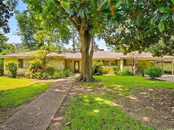 3810 PECAN Drive, Alexandria, LA 71302
