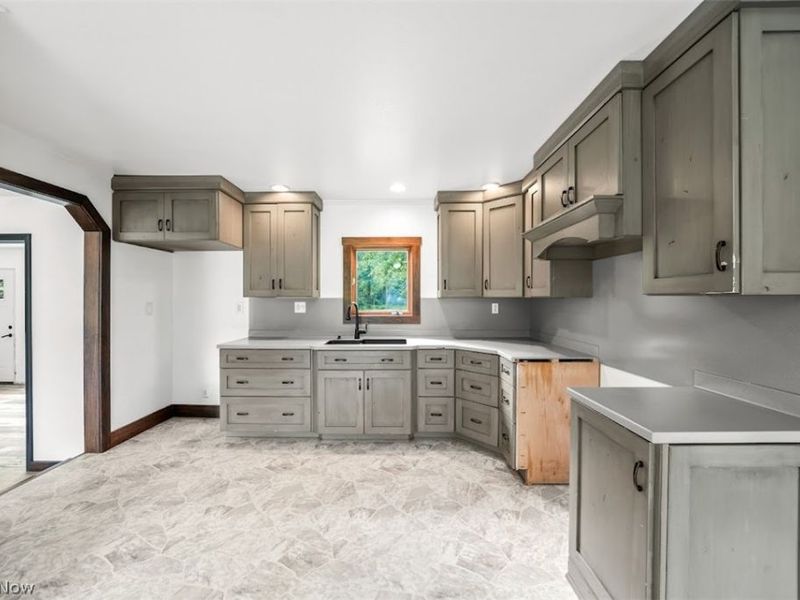 4229 State Route 305, Southington, OH 44470 Photo 4