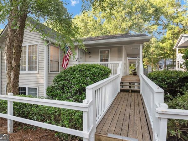 1110 Gettysburg Place, Sandy Springs, GA 30350