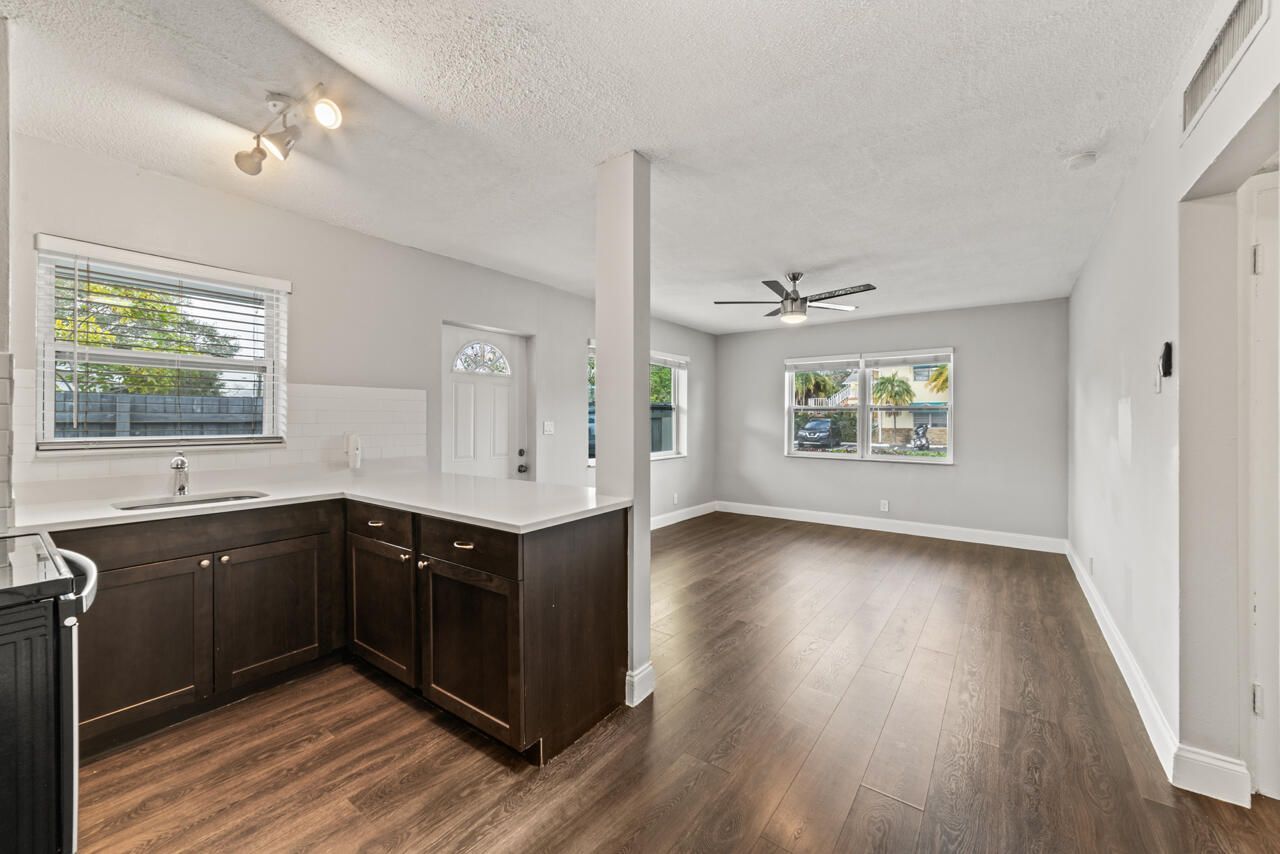 732 SE 15th Street, Unit Apt 1, Fort Lauderdale, FL 33316 Photo