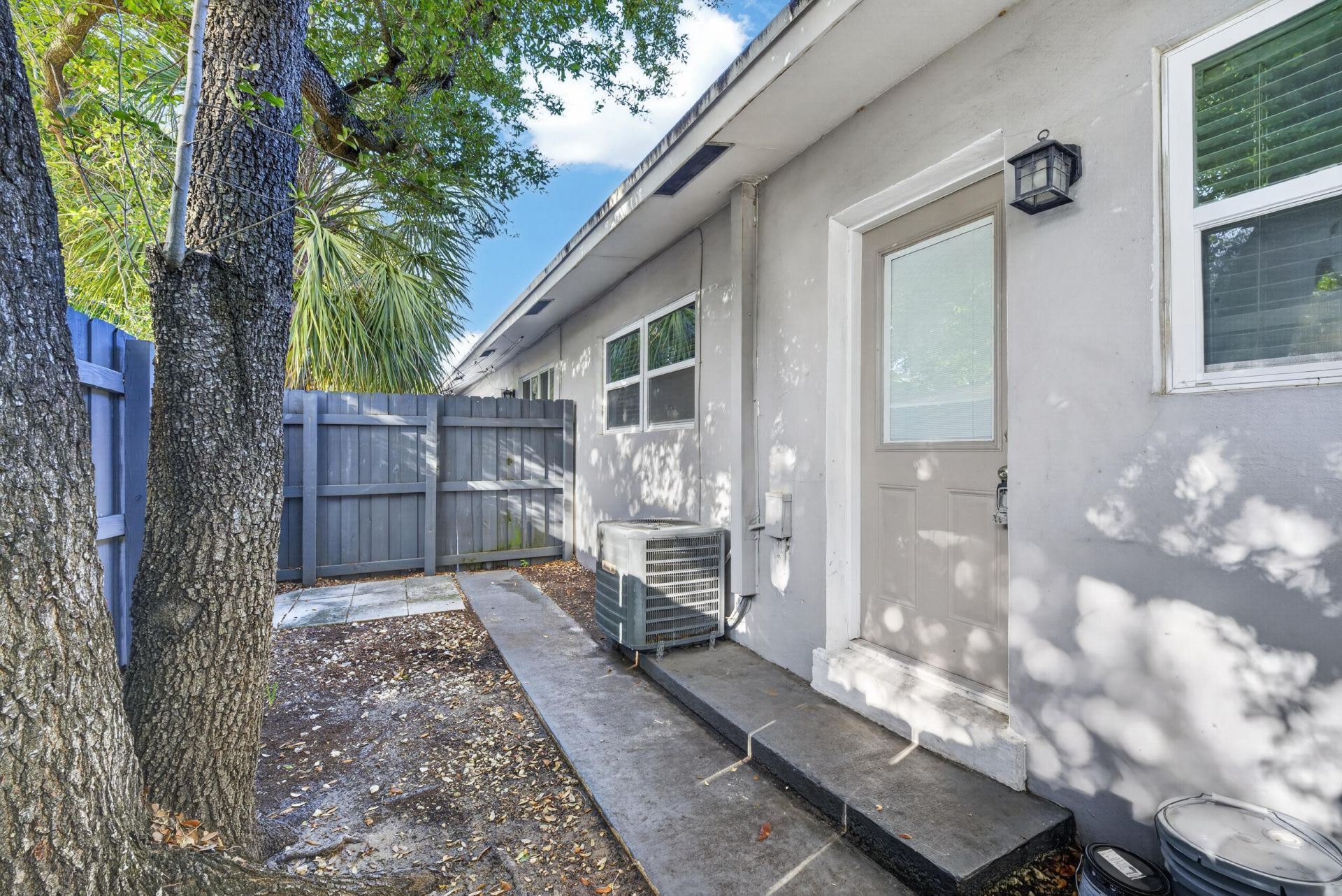 732 SE 15th Street, Unit Apt 1, Fort Lauderdale, FL 33316 Photo