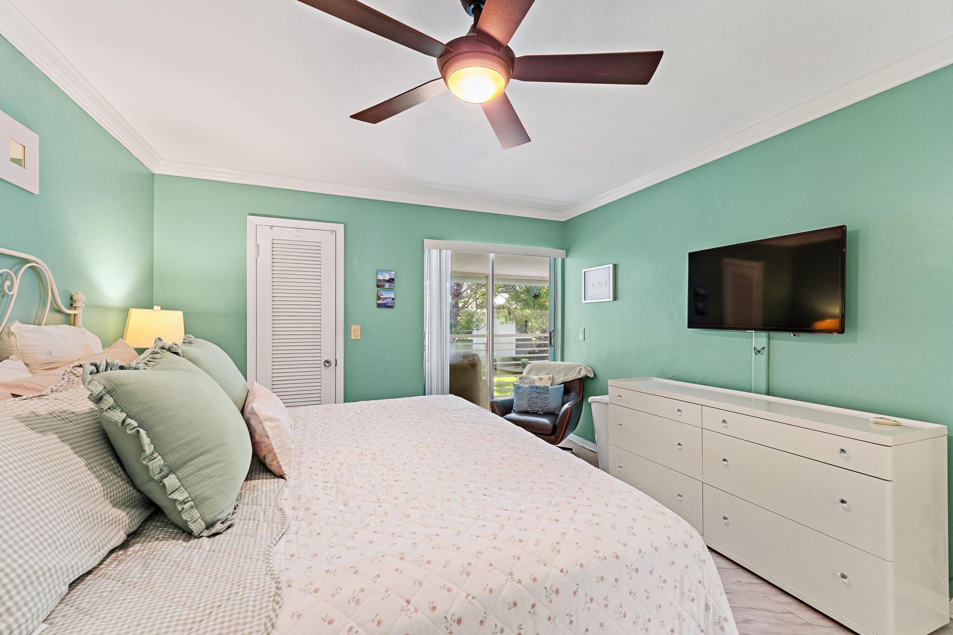 4 Westwood Avenue, Jupiter, FL 33469 Photo