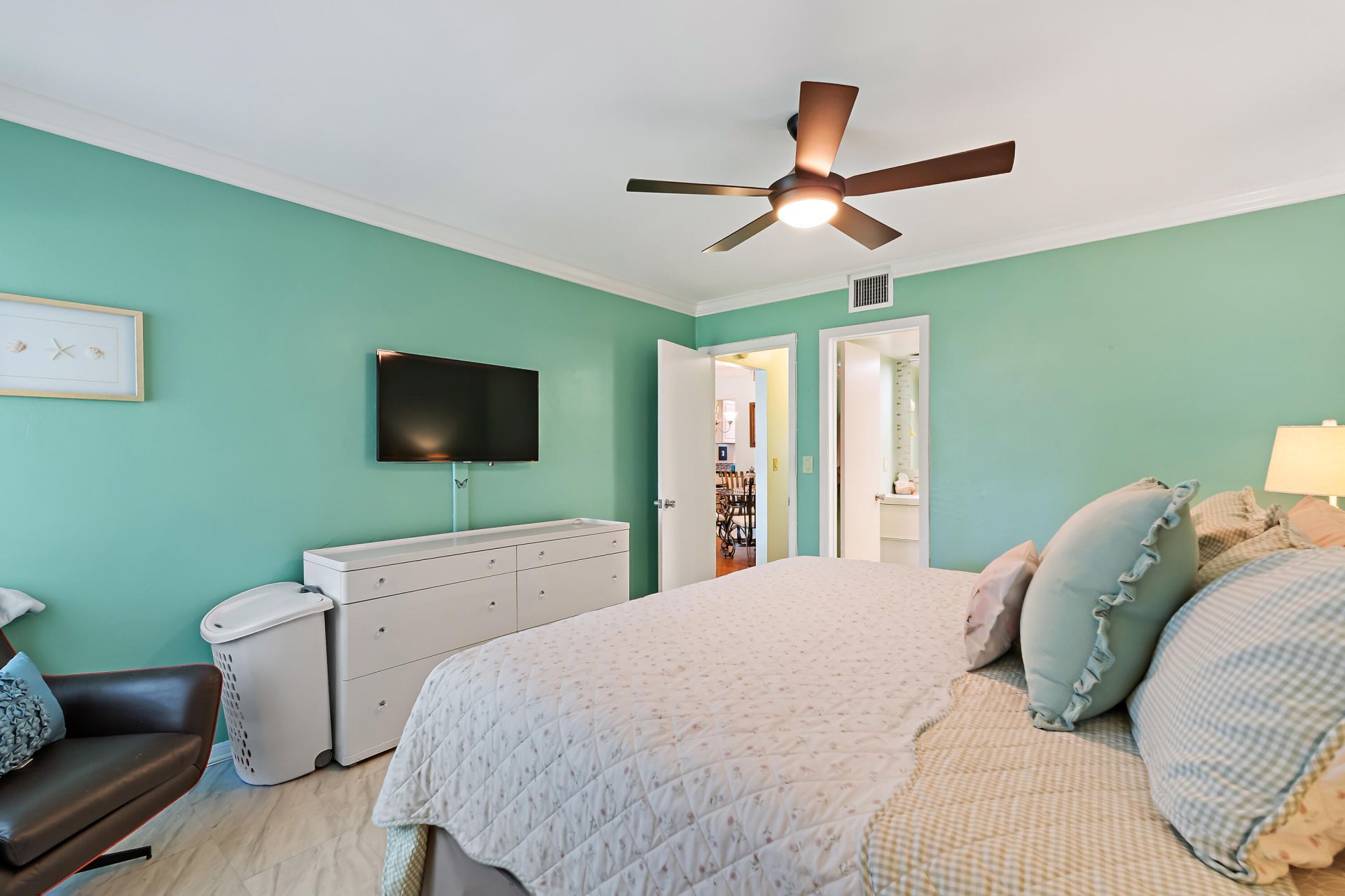 4 Westwood Avenue, Jupiter, FL 33469 Photo