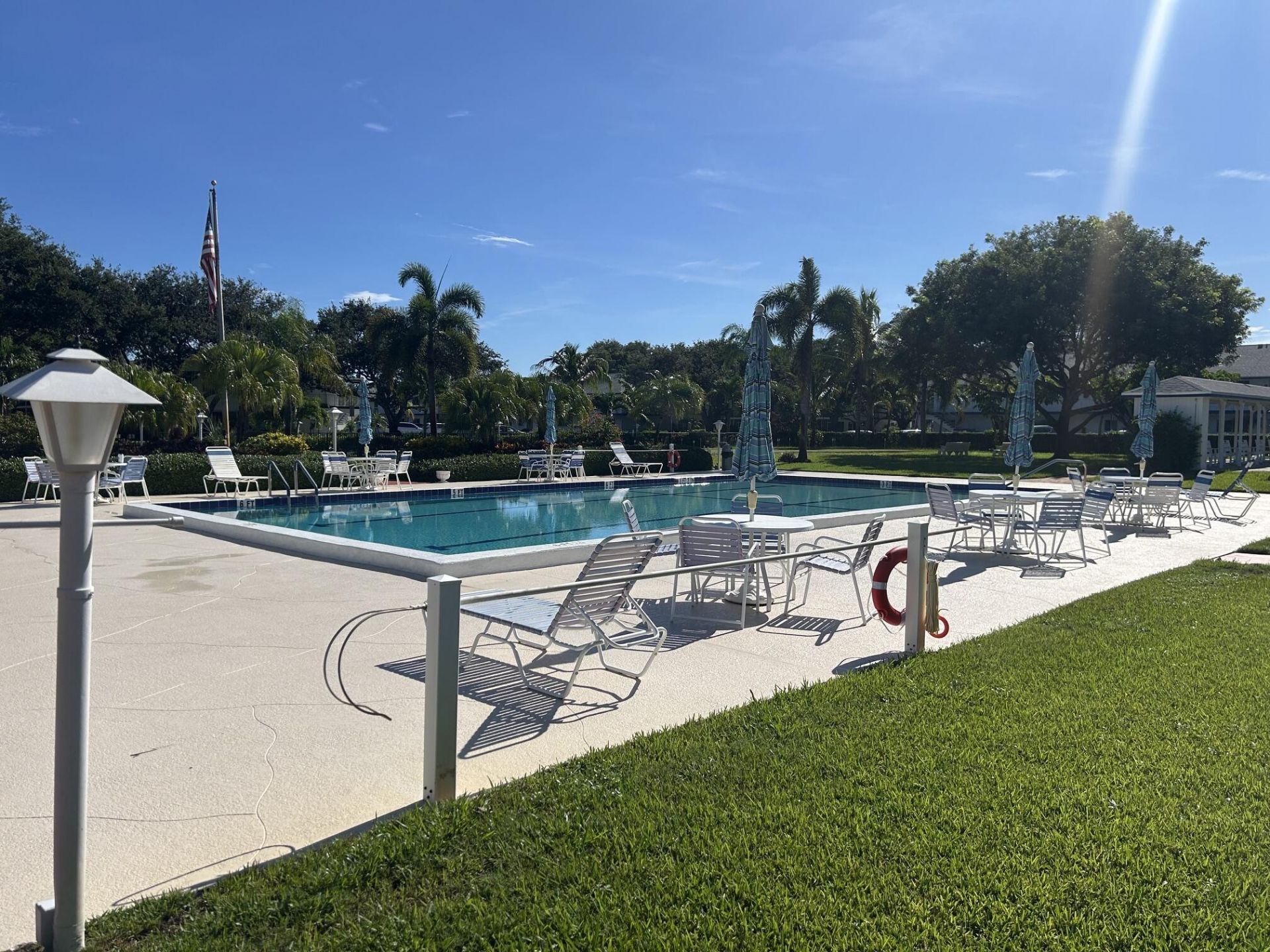 4 Westwood Avenue, Jupiter, FL 33469 Photo