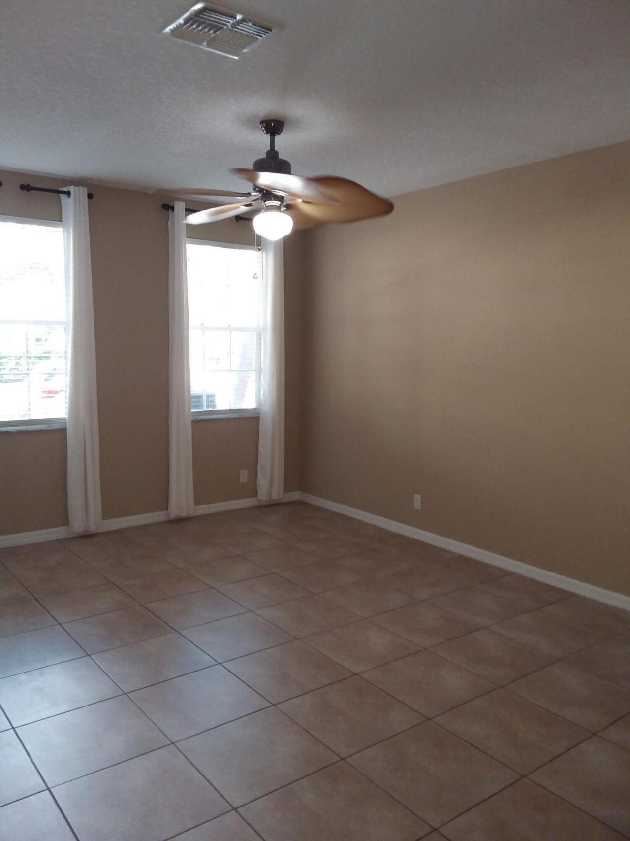 2410 SE Union Park Drive, Port Saint Lucie, FL 34952 Photo