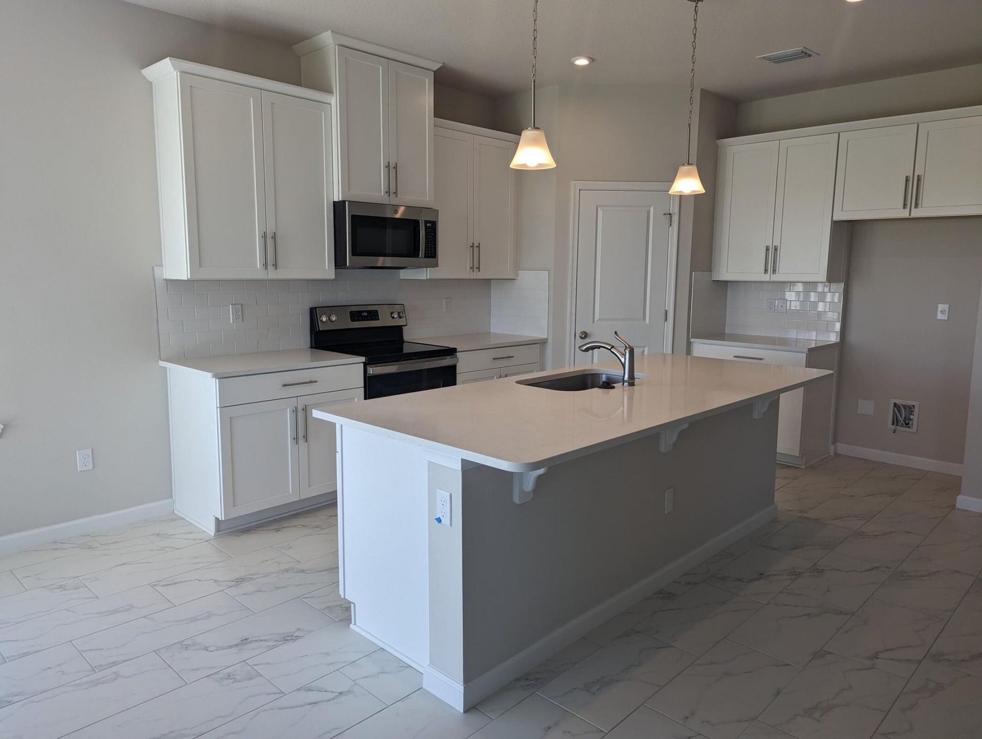 10579 SW Vasari Way, Port Saint Lucie, FL 34987 Photo