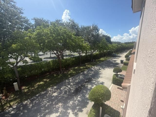 8288 NW 9th Avenue, Boca Raton, FL 33487 Photo