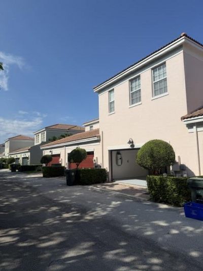 8288 NW 9th Avenue, Boca Raton, FL 33487 Photo