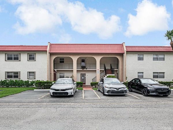 216 Lake Dora Drive, West Palm Beach, FL 33411